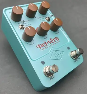 Universal Audio - Del-Verb Ambience Companion 2